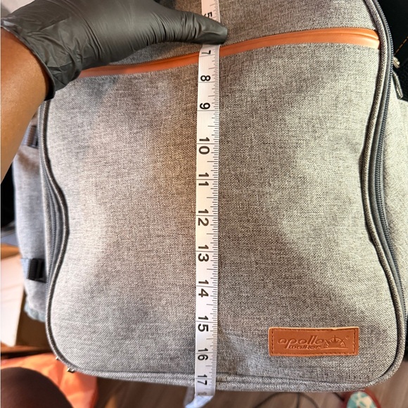 Gray and Brown picnick Backpack